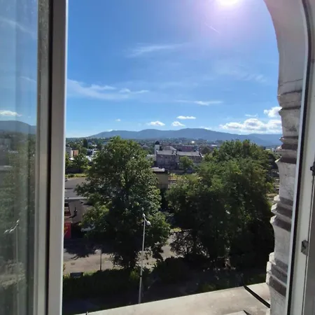 Centrum Z Widokiem Na Gory Διαμέρισμα